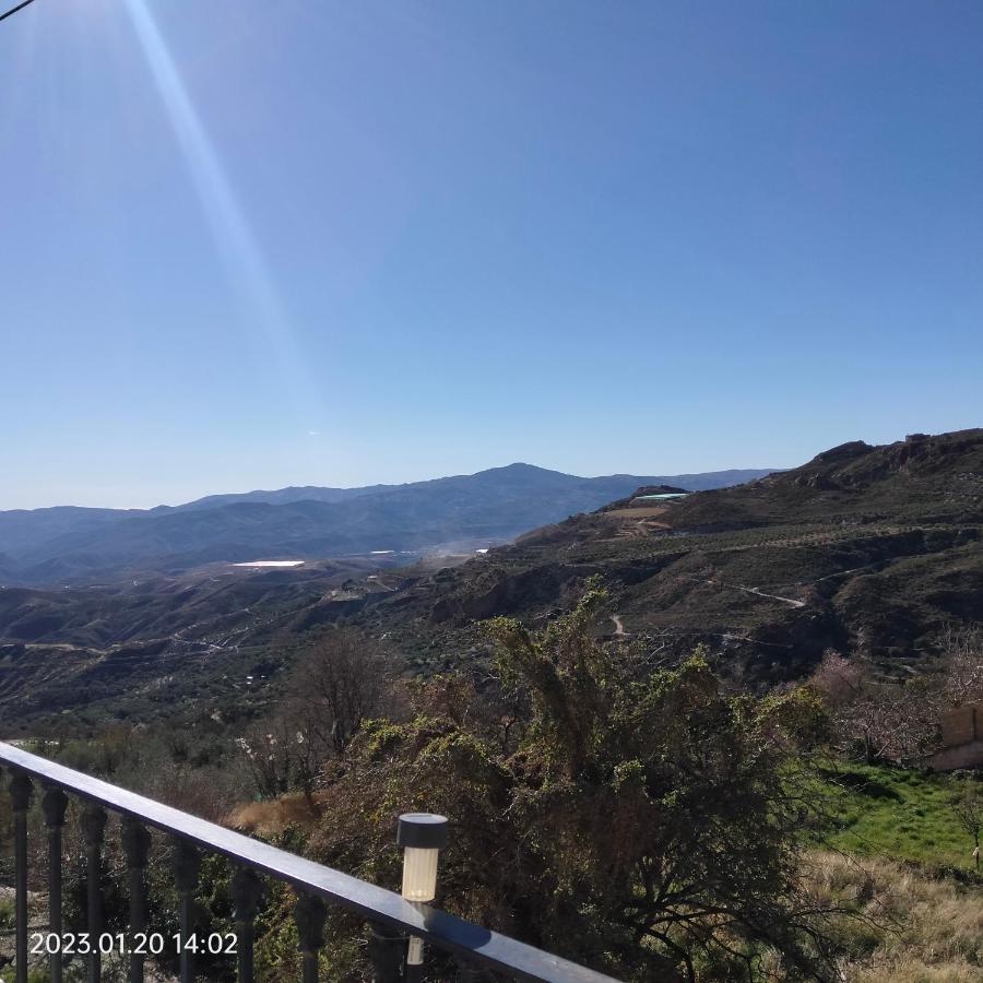 Apartamento Vacacional En La Alpujarra Laroles Екстер'єр фото